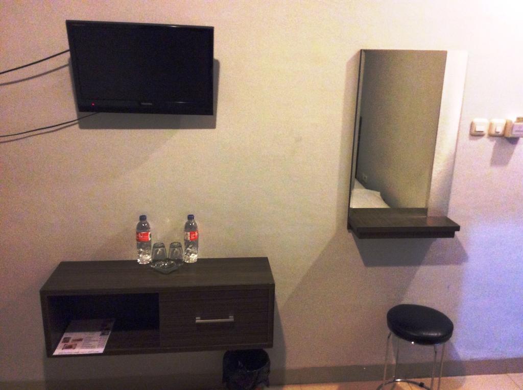 Hotel Diamond Macasar Habitación foto